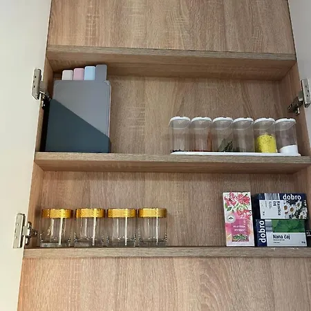 Pandora Aveny Lägenhet Čačak