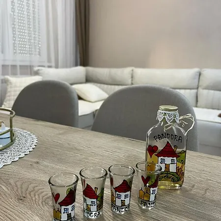 Lägenhet Pandora Aveny